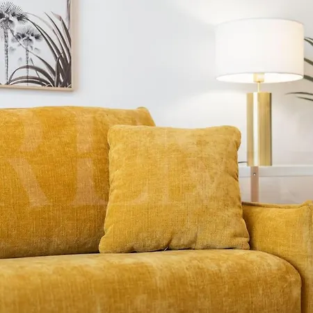 Urban Sky With Parking & Gym By Rems *